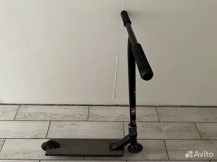 Трюковой самокат