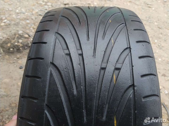 Toyo Proxes T1-R 225/40 R16 85W