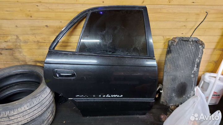 Дверь передняя задняя carina (улыбка) st190