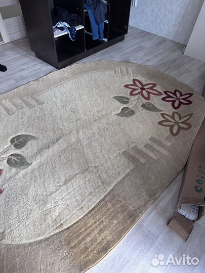 Ковер 2 на 3 овальный бежевый