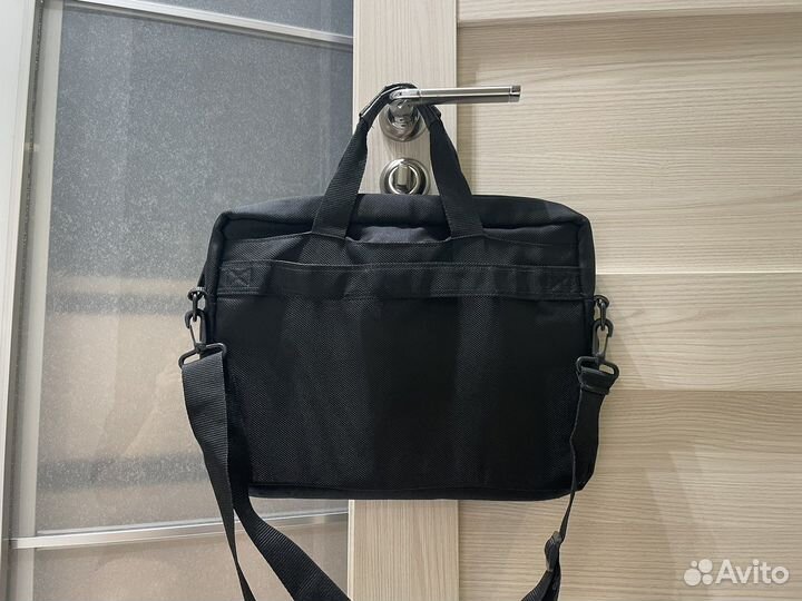 Сумка для ноутбука Belkin