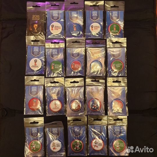 Футбол. Официальные значки 