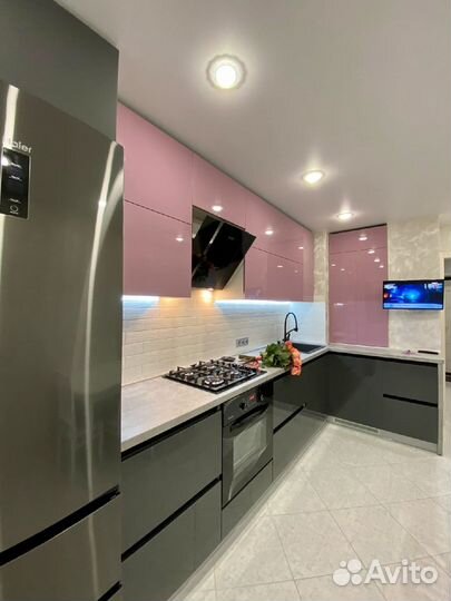 Прямая кухня на заказ. Фабрика