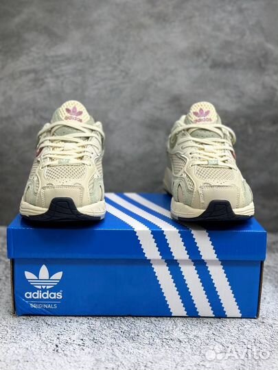 Кроссовки Adidas wmns astir 'wonder white bliss'