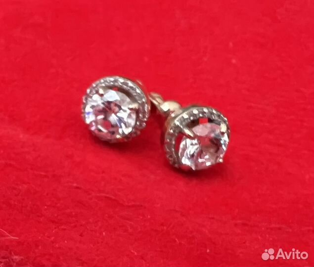 Золотые серьги