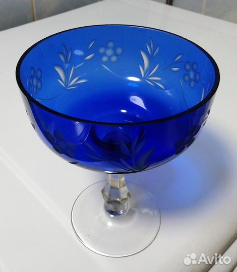 Ваза хрустальная