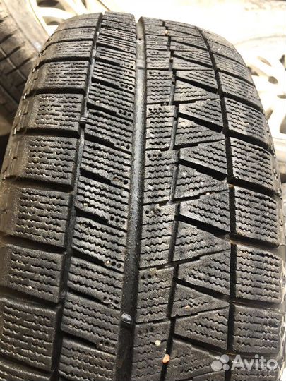 Bridgestone Blizzak VRX 185/60 R14 82S
