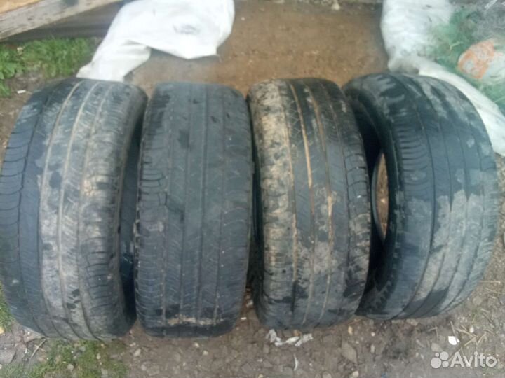 Michelin Latitude Alpin 235/55 R17