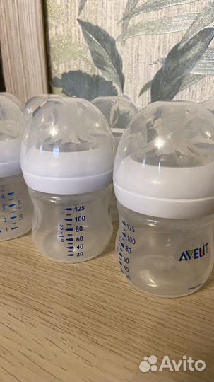 Бутылочки avent natural 1,2