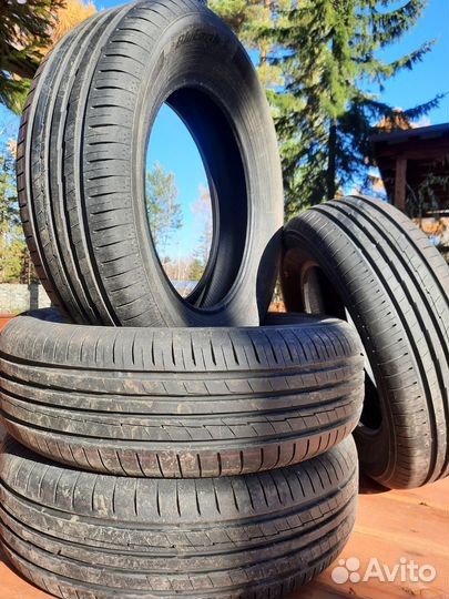 Yokohama BluEarth E50 215/65 R17 99V