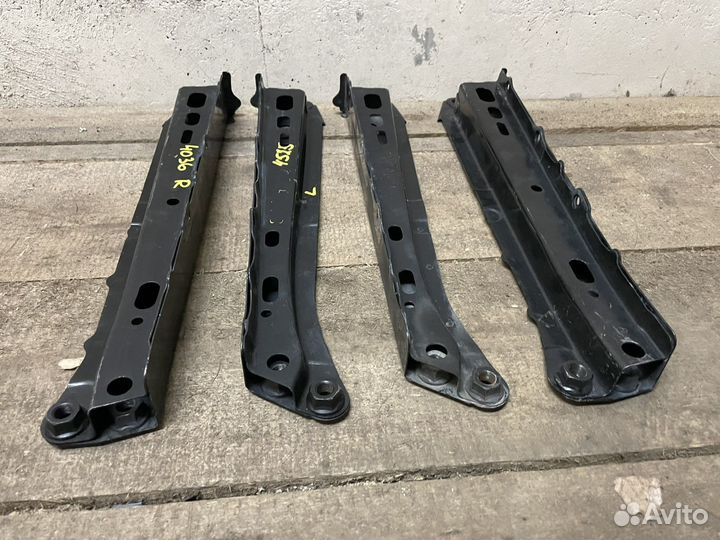 Балка передняя продольная Corolla Auris CT Prius