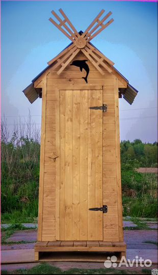 Уличный туалет деревянный SOX560