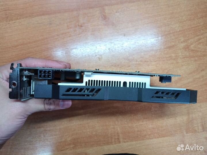 Видеокарта GTX 750ti 2gb