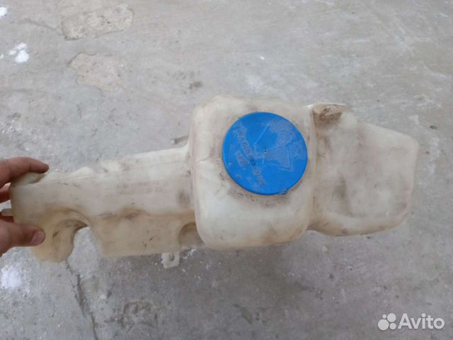 Бачок омывателя Mercedes Benz Vito