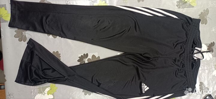 Спортивные штаны adidas L и 2XL