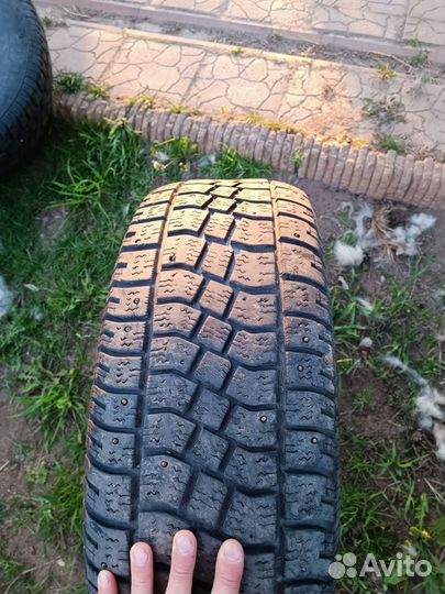 Extreme VR1 235/65 R17 M