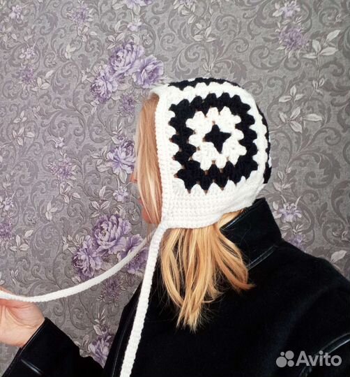 Чепчик в стиле бабушкин квадрат