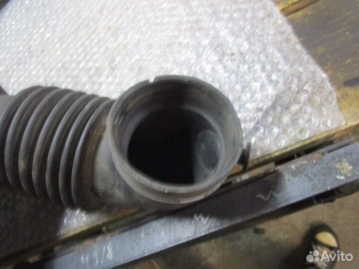 Патрубок воздушного фильтра Kia Magentis 2005-2010