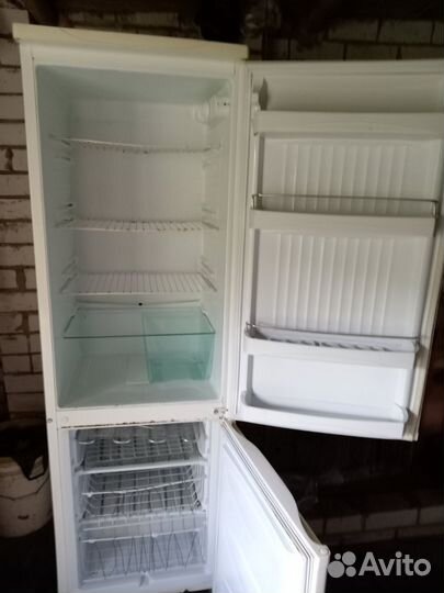 Продается холодильник