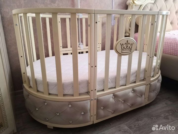 Детская кроватка