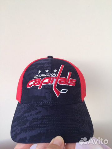 Бейсболка новая