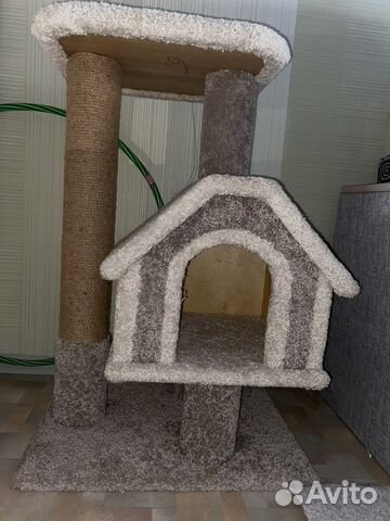 Домик для кошки с когтеточкой