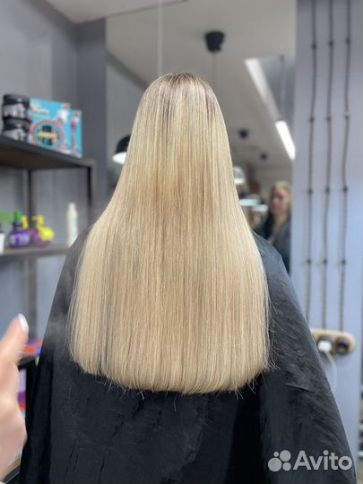 Модель на наращивание волос