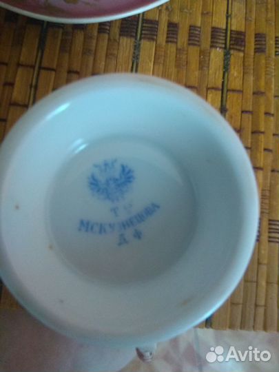 Антикварный чайный сервиз