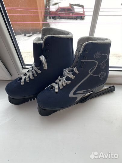 Фигурные коньки verners. 25.5см