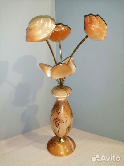 Розы камень селенит винтаж красота