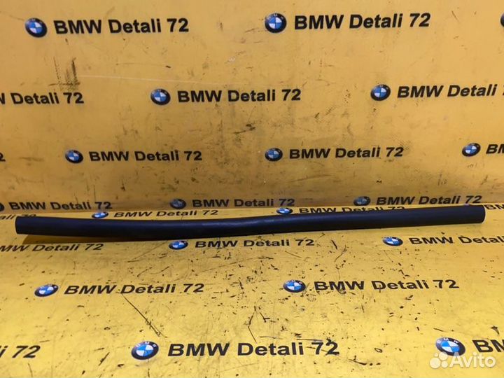 Уплотнитель капота Bmw 5 E60 M54B30 2004