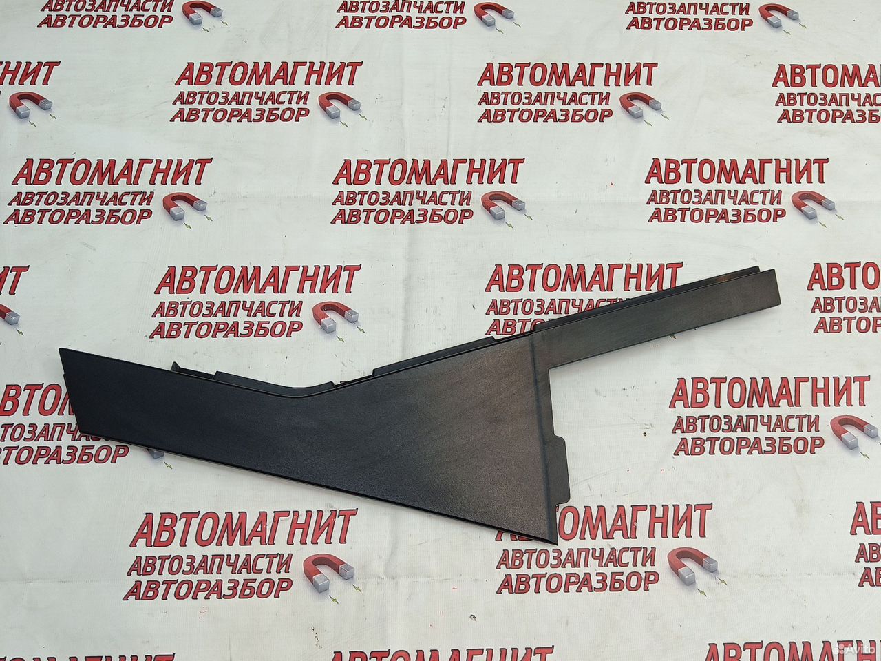 Накладка двери задней правой Haval Jolion