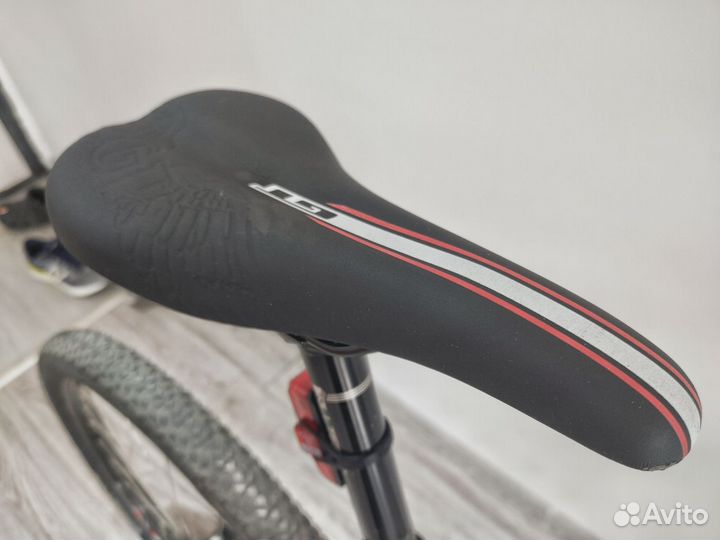 GT Avalanche Elite 2015