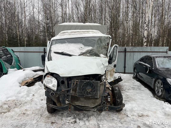 ГАЗ ГАЗель Next 2.7 МТ, 2021, битый, 205 946 км