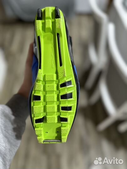 Ботинки коньковые Spine