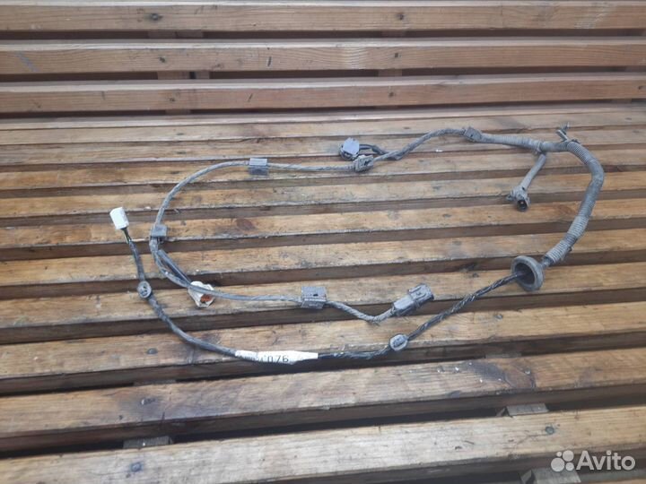 Проводка топливного бака Mitsubishi Outlander CU2W