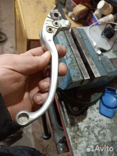 Yamaha xj6 diversion ручка переднего тормоза