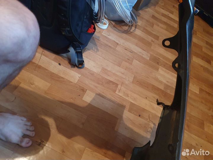 Крыло переднее правое honda civic 4d