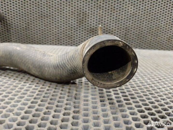 Патрубок системы охлаждения Kia Optima 3 L4KA 2