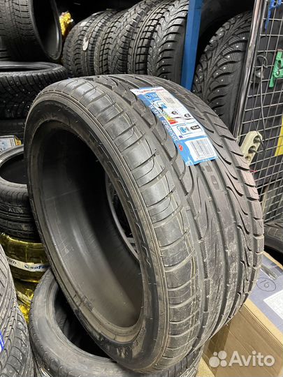 Tracmax F110 305/40 R22 115V