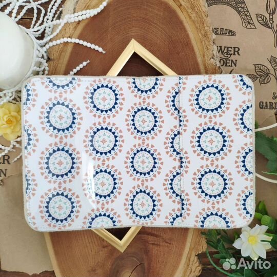 Обложка на паспорт ручной работы