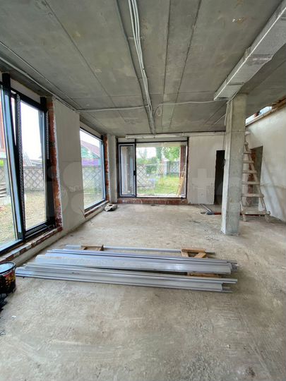 Коттедж 292,3 м² на участке 7 сот.