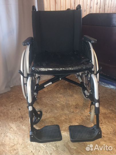 Кресло - коляска инвалидная OttoBock
