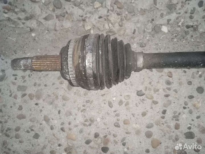 Привод правый Toyota avensis 250 1zz 1.8