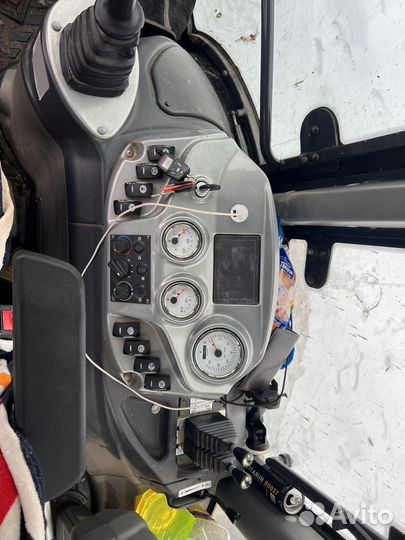 Экскаватор-погрузчик Bobcat B780, 2022