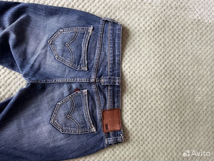 Джинсы женские levis p.26