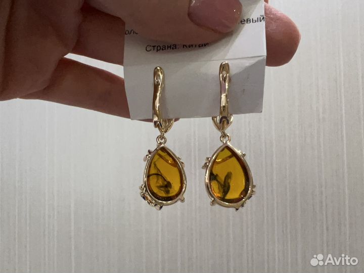 Крупные серьги бижутерия