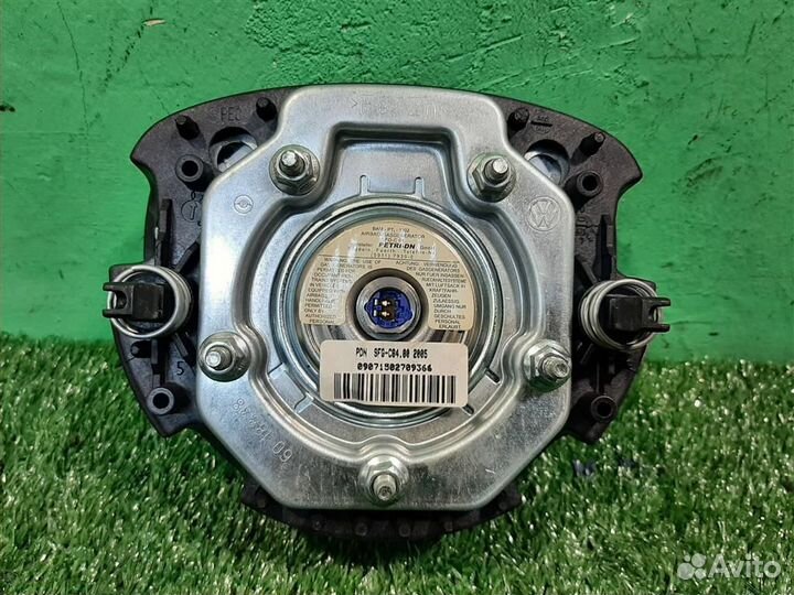 Подушка безопасности в руль volkswagen Touran (1T