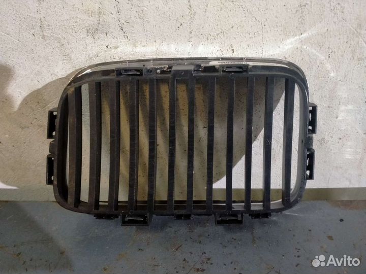 Решотка радиатора бмв е36