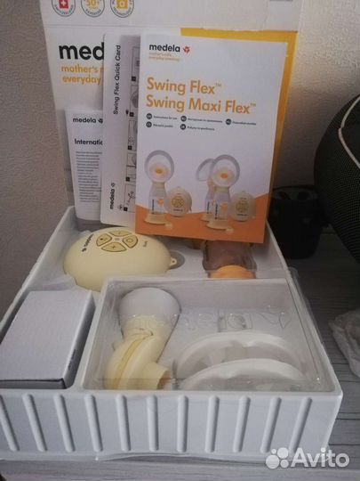 Молокоотсос Medela Swing Flex